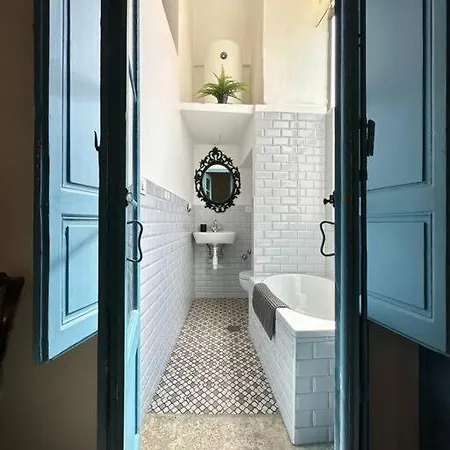 Lejlighed Spacious Palazzo W/epicterrace+sea View, N/piazza